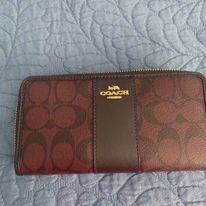 Coach wallet